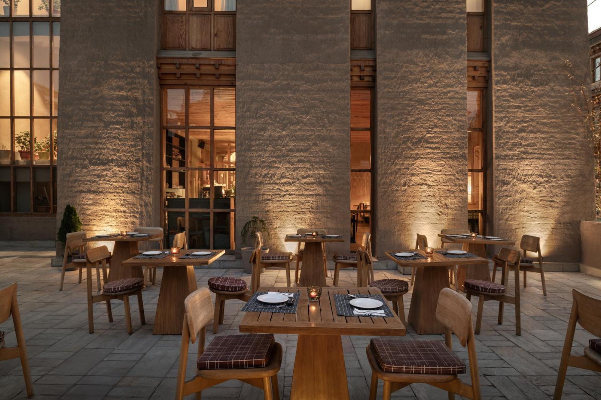 Chospa Hotel, Лех Екстериор снимка